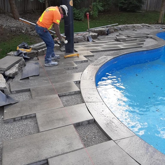 Le 9 De Givenchy Eyeshadow Palette - Picture 7 of 10